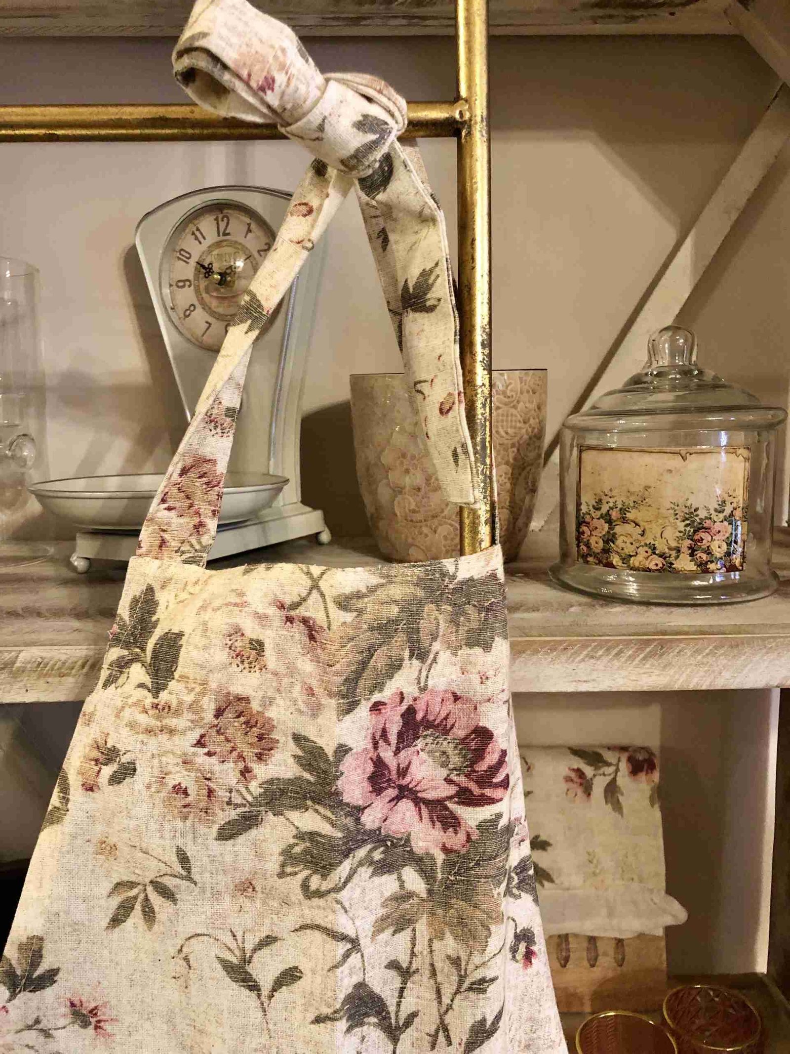 grembiule da cucina con laccio