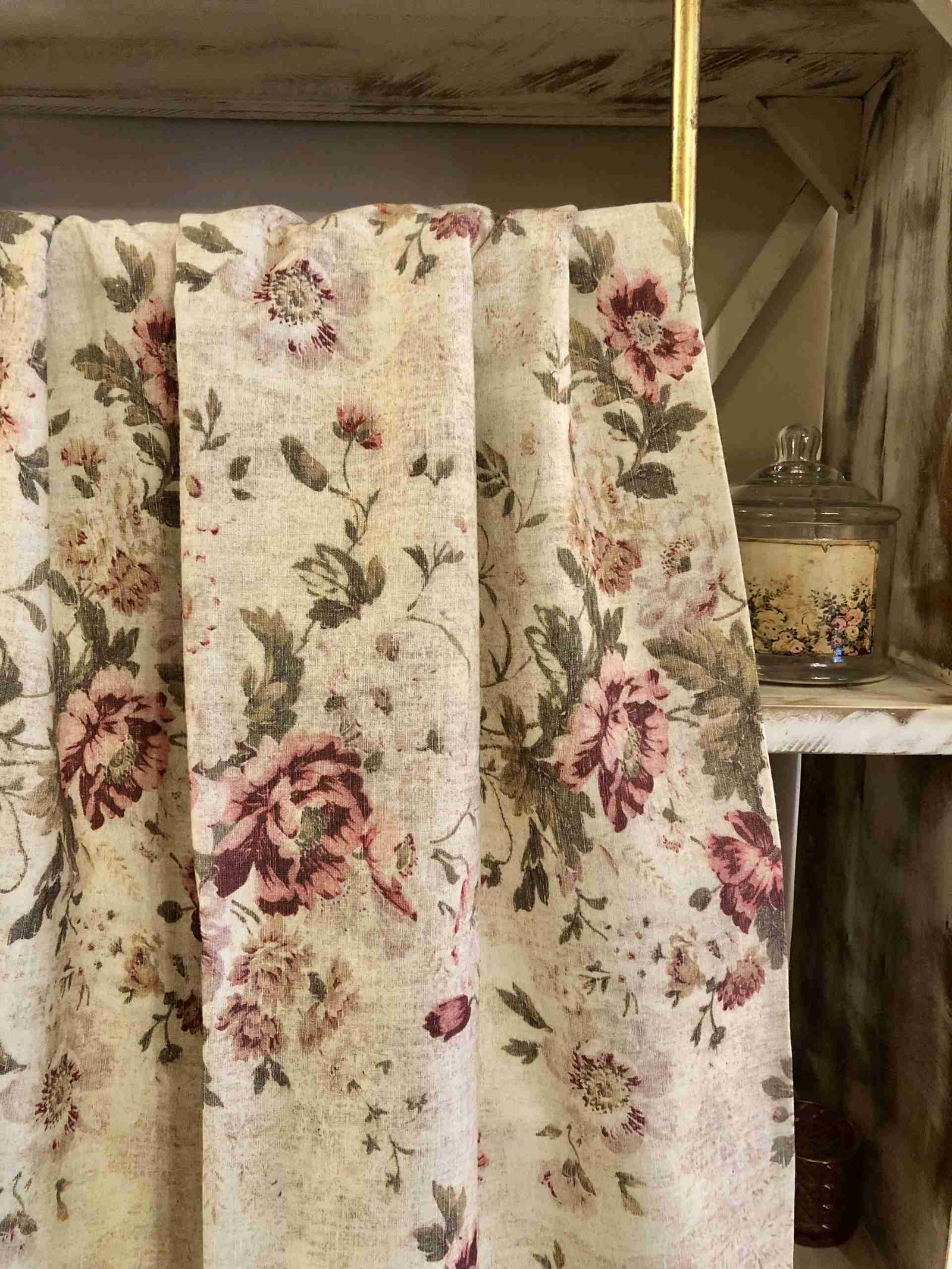 Tovaglia in cotone con fantasia floreale - immagine 3