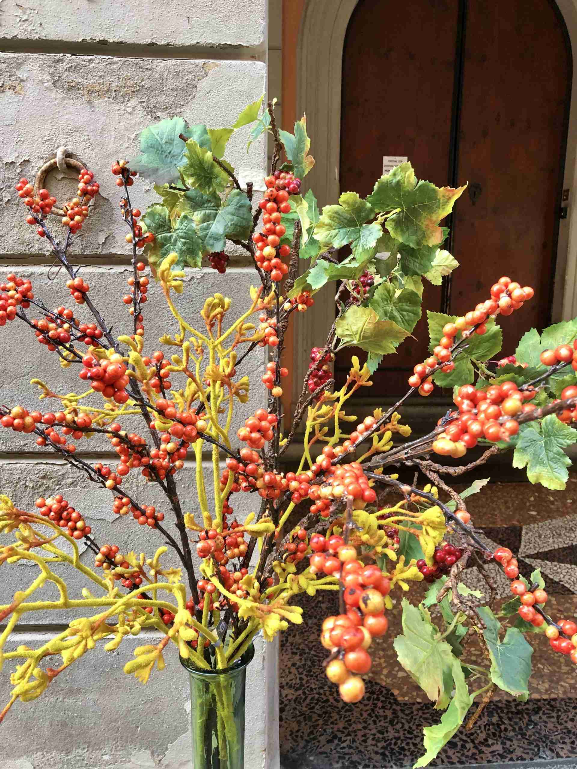 composizione di fiori "l'autunno in bottiglia"
