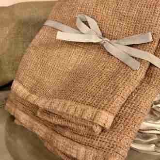 set asciugamani bagno in lino