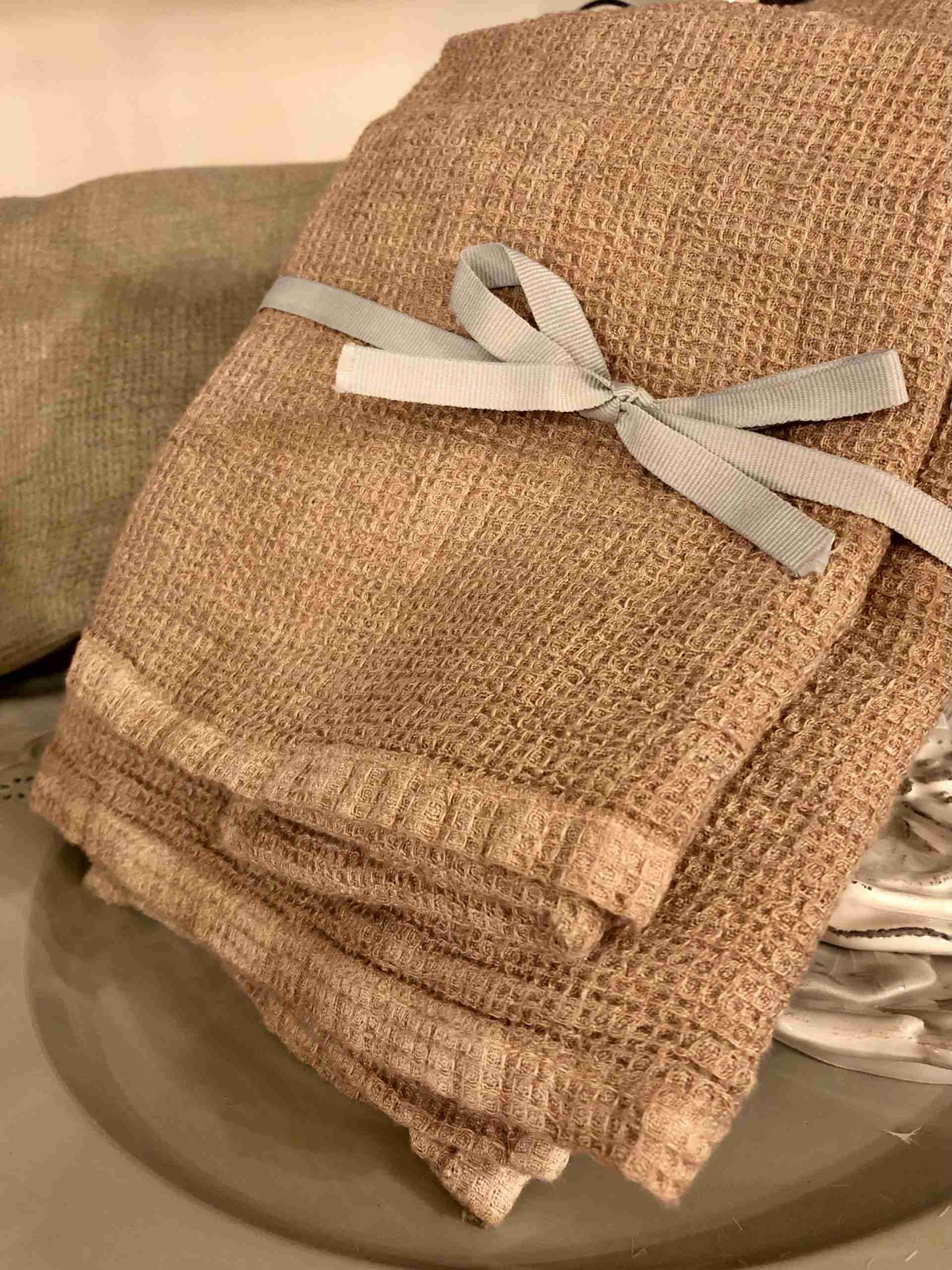 set asciugamani bagno in lino