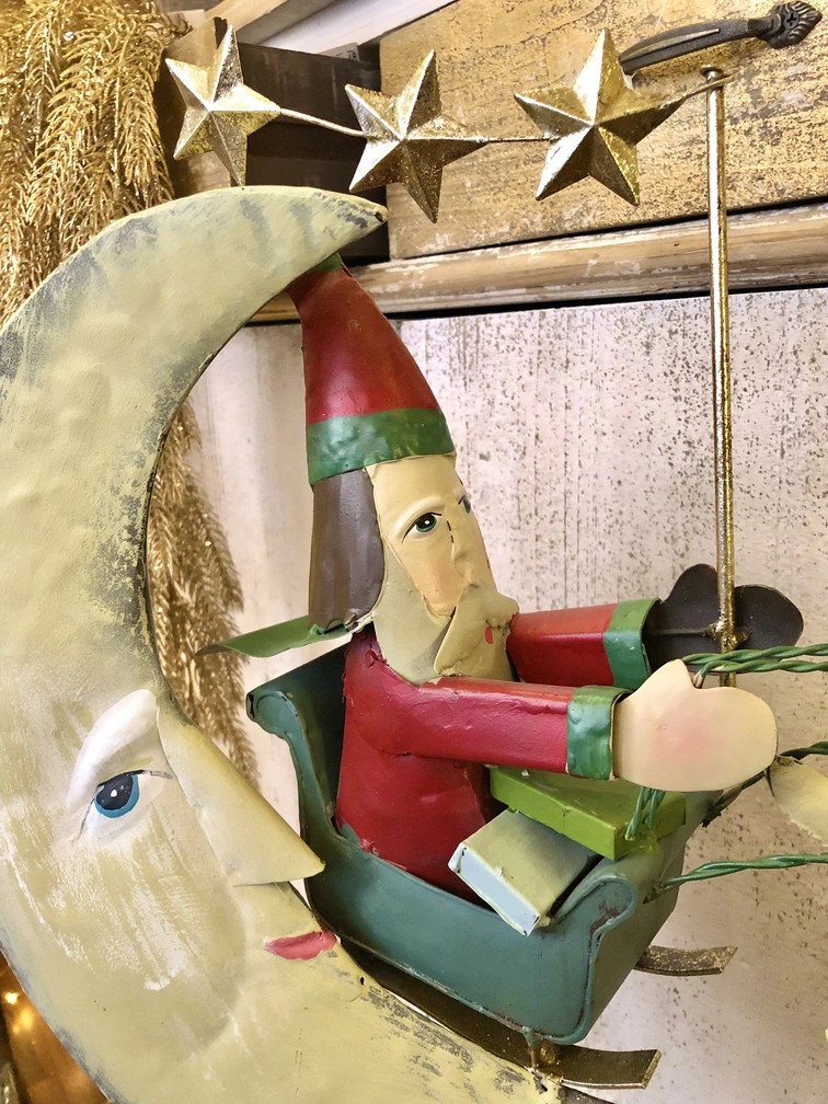 Decorazione Natale -Babbo Natale in latta con slitta