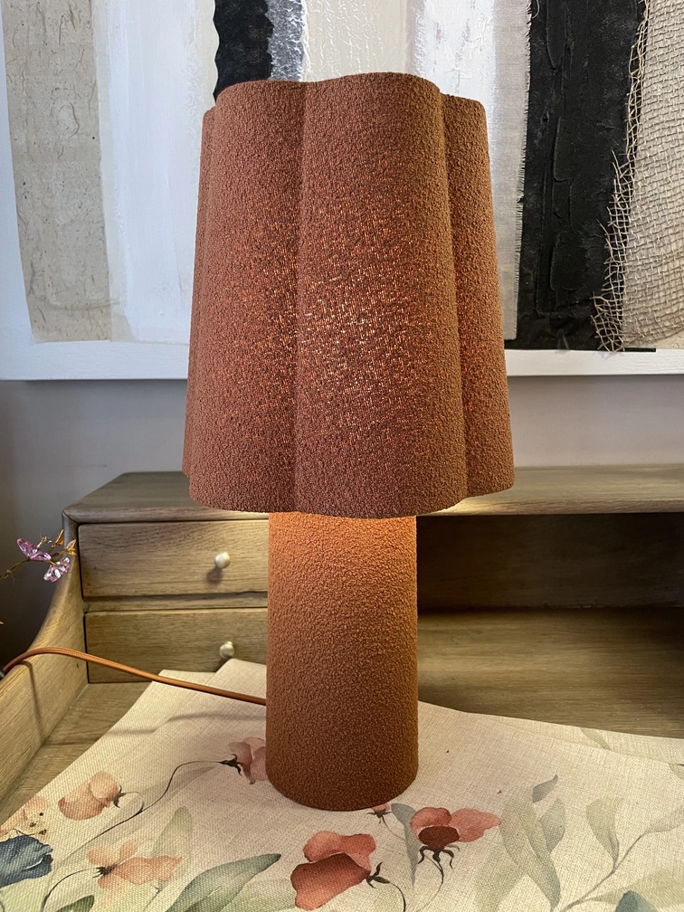 lampada bouclé