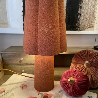 lampada bouclé dai toni naturali