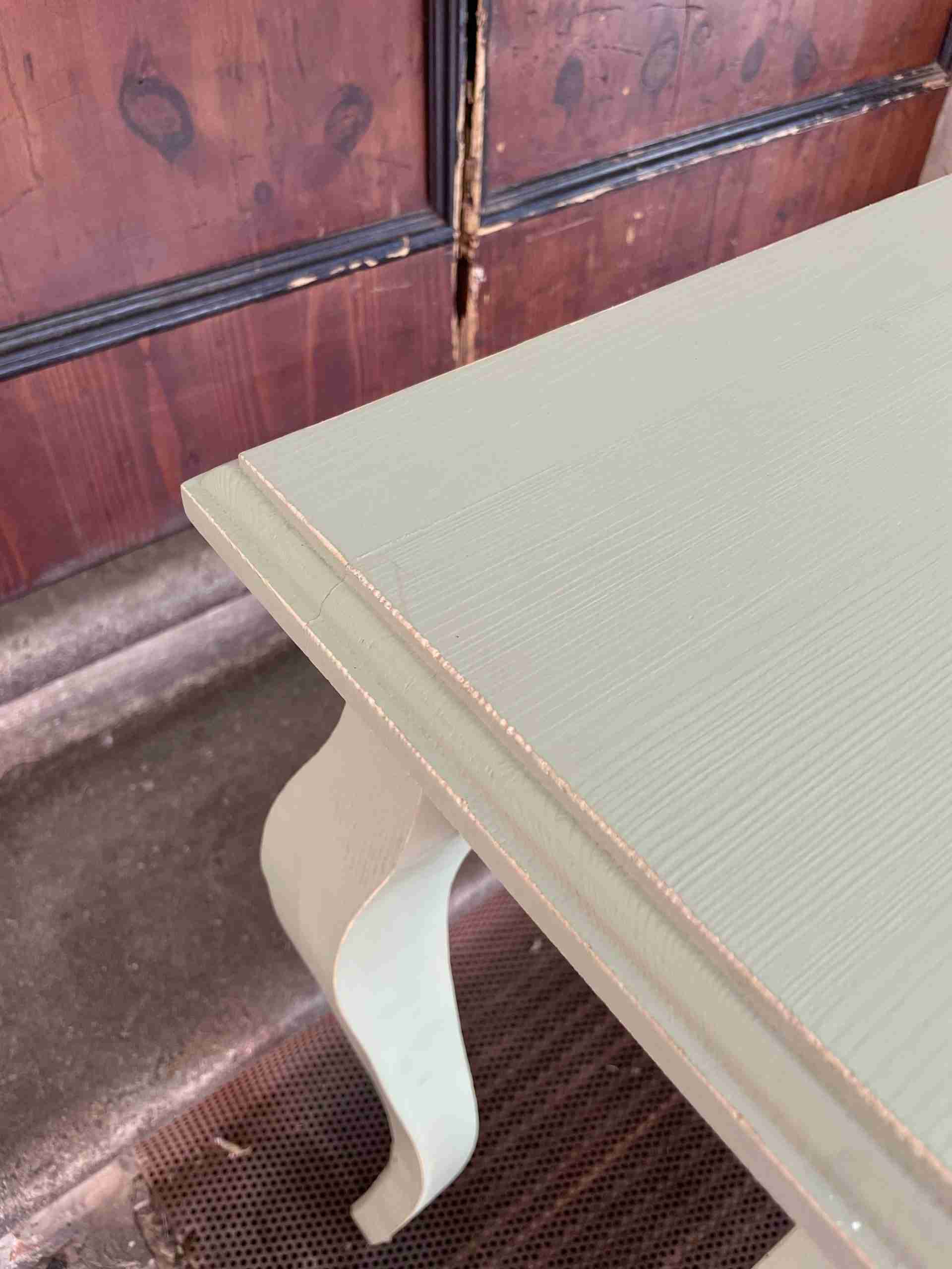 Consolle in legno con gambe a sciabola - immagine 2